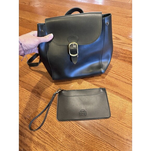 Faux Leather Olive Green Retro Old Money Mini Crossbody Purse Backpack - Picture 8 of 9